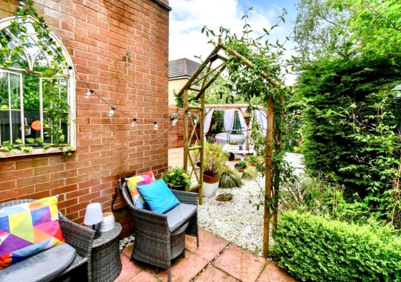 Apartamento Cosy Garden Flat, Private Hot Tub & Four Poster Bed York Exterior foto